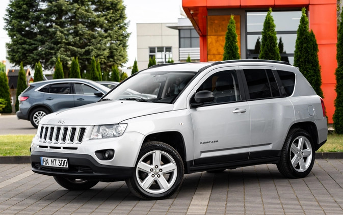 Jeep Compass cena 38900 przebieg: 169000, rok produkcji 2011 z Radom małe 631